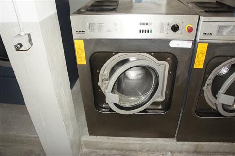 Waschmaschine (Foto links) #143