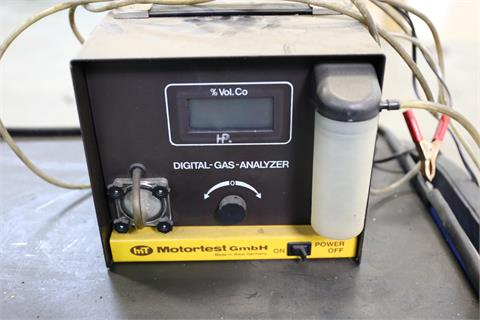 Abgastester / Digital Gas Analyzer