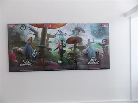 Film-Werbe-Plakat   "Alice im Wunderland" 